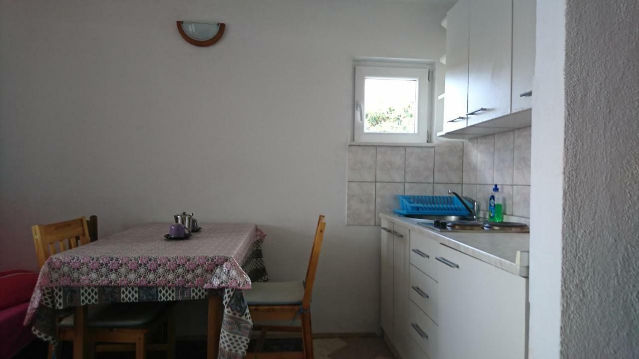 Apartmani Kocka Primosten Exterior photo