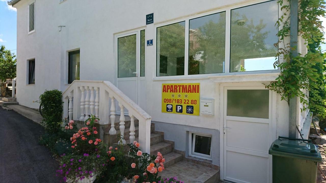 Apartmani Kocka Primosten Exterior photo